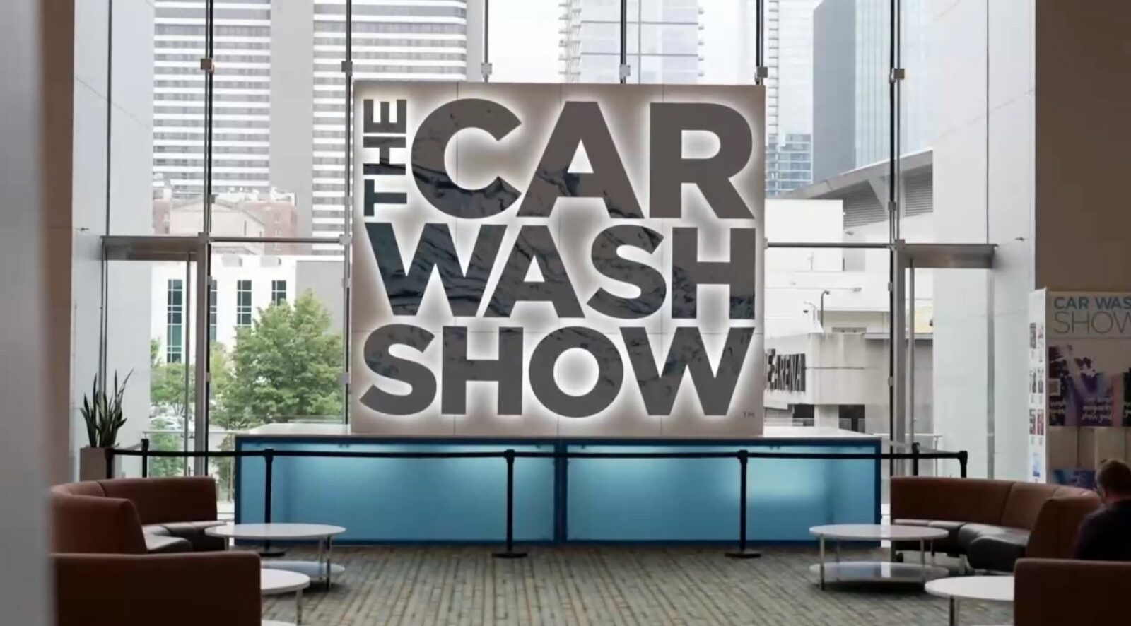a sign that says the car wash show